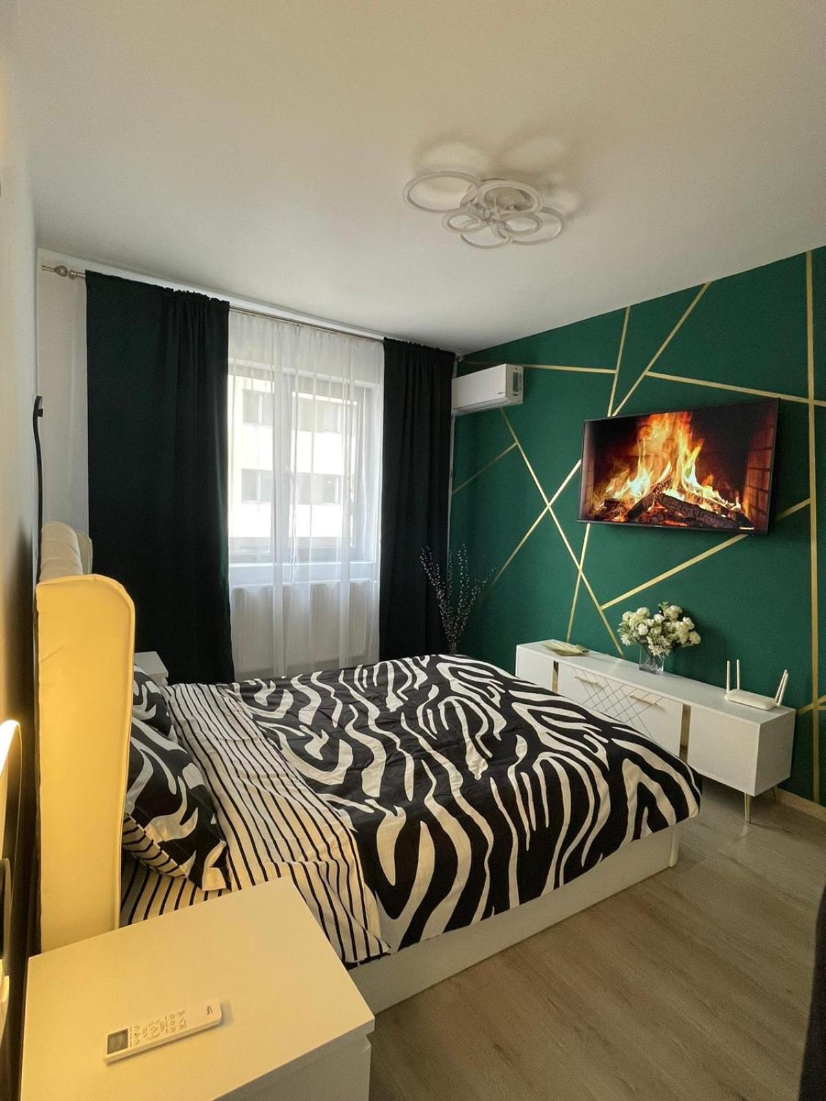 Golden Shades Appartement Chiajna Buitenkant foto