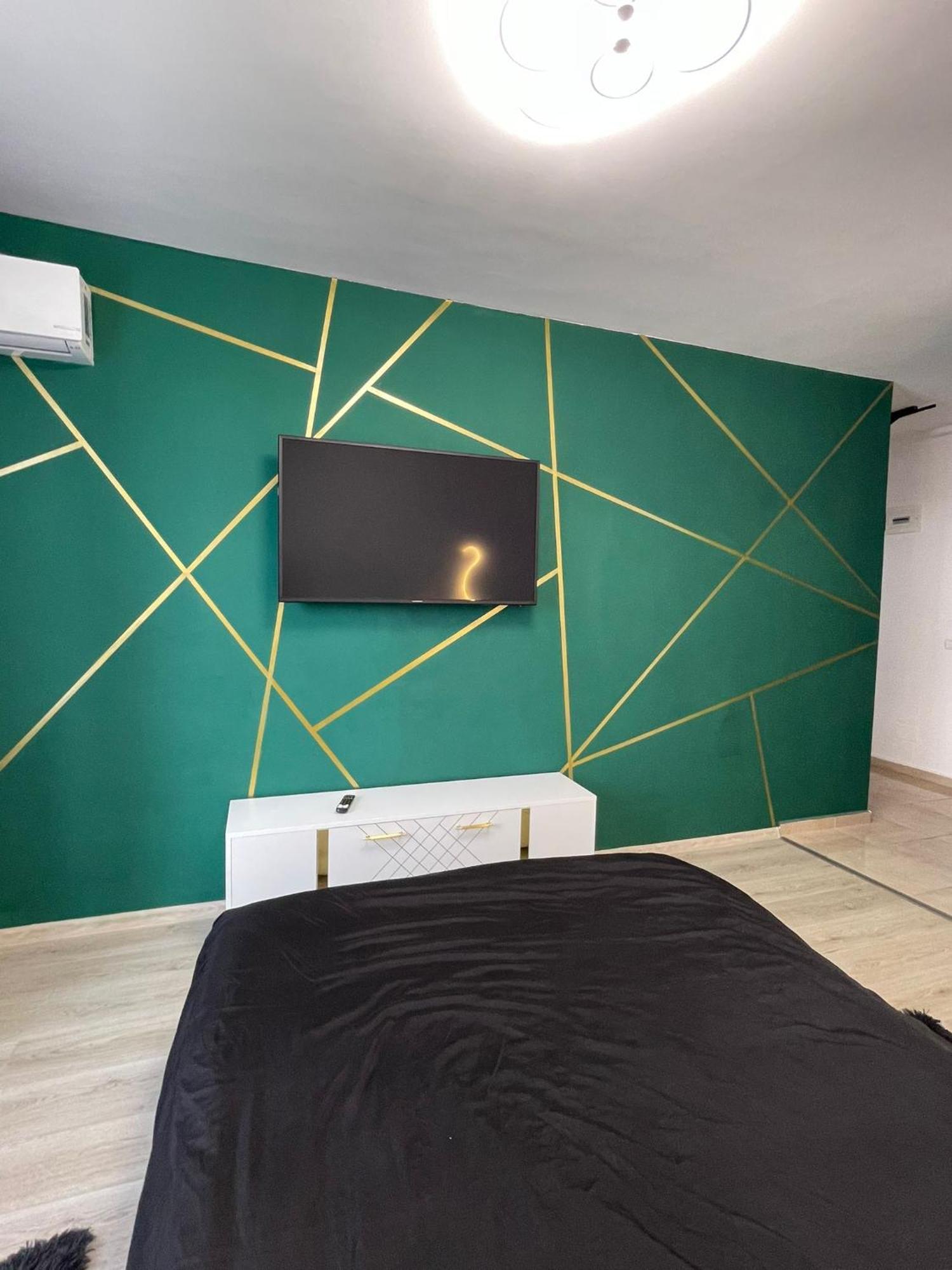 Golden Shades Appartement Chiajna Buitenkant foto
