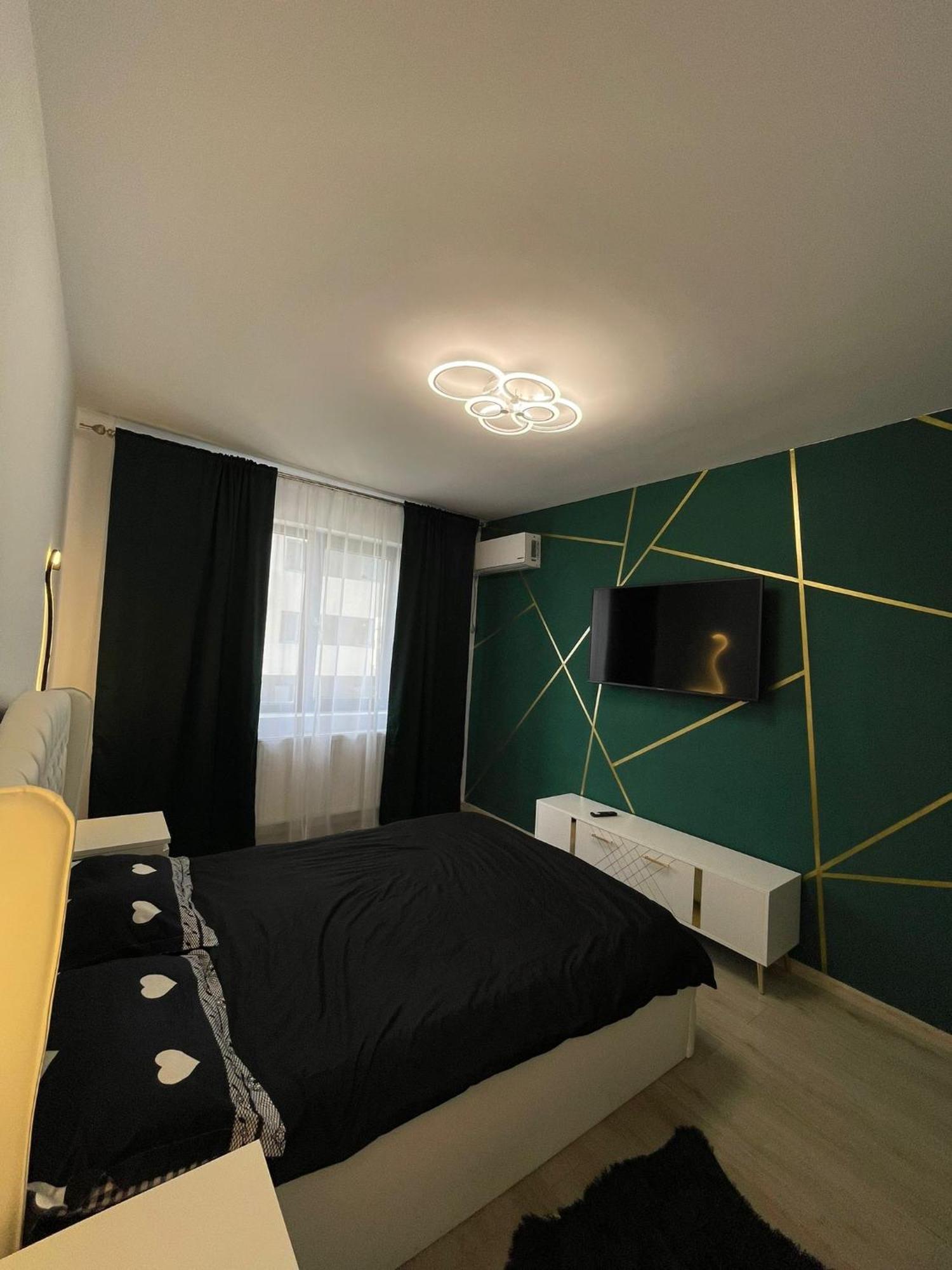 Golden Shades Appartement Chiajna Buitenkant foto